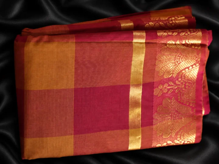 Pure Cotton Saree Checked – Maroon & Rust Brown