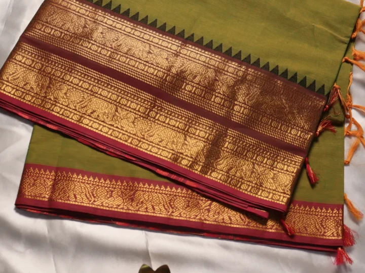 Double Border Kanchi Cotton Saree – Olive Green & Deep Aubergine/Magenta Fuchsia WineDouble Border