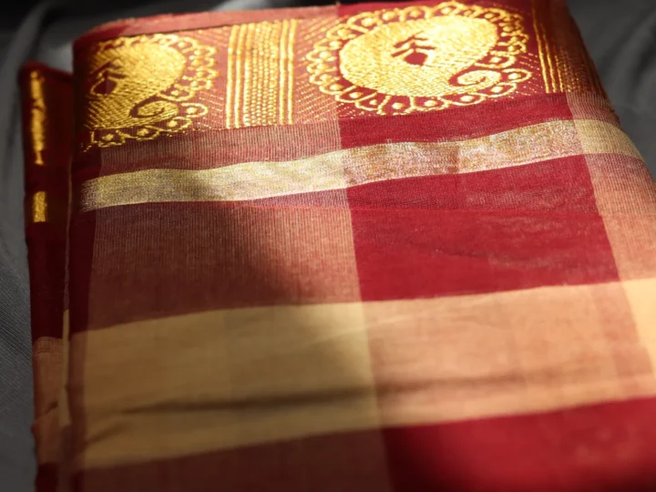 Pure Cotton Saree Checked – Maroon Wine & Muted Beige