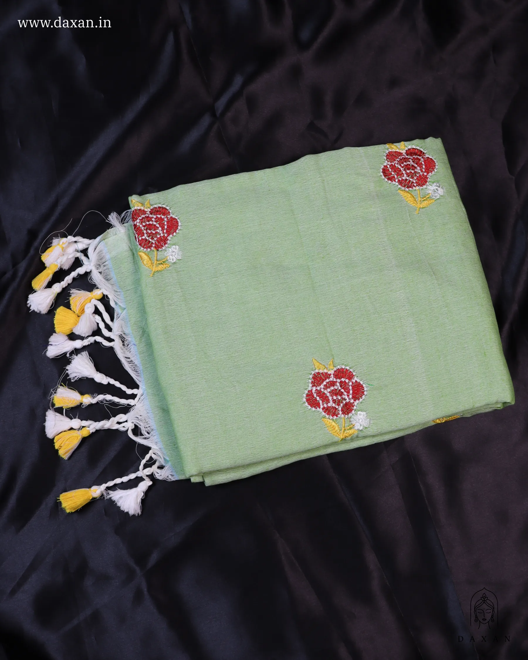 Khadhi with Green Body and Rose Embroidery Work - Image 2